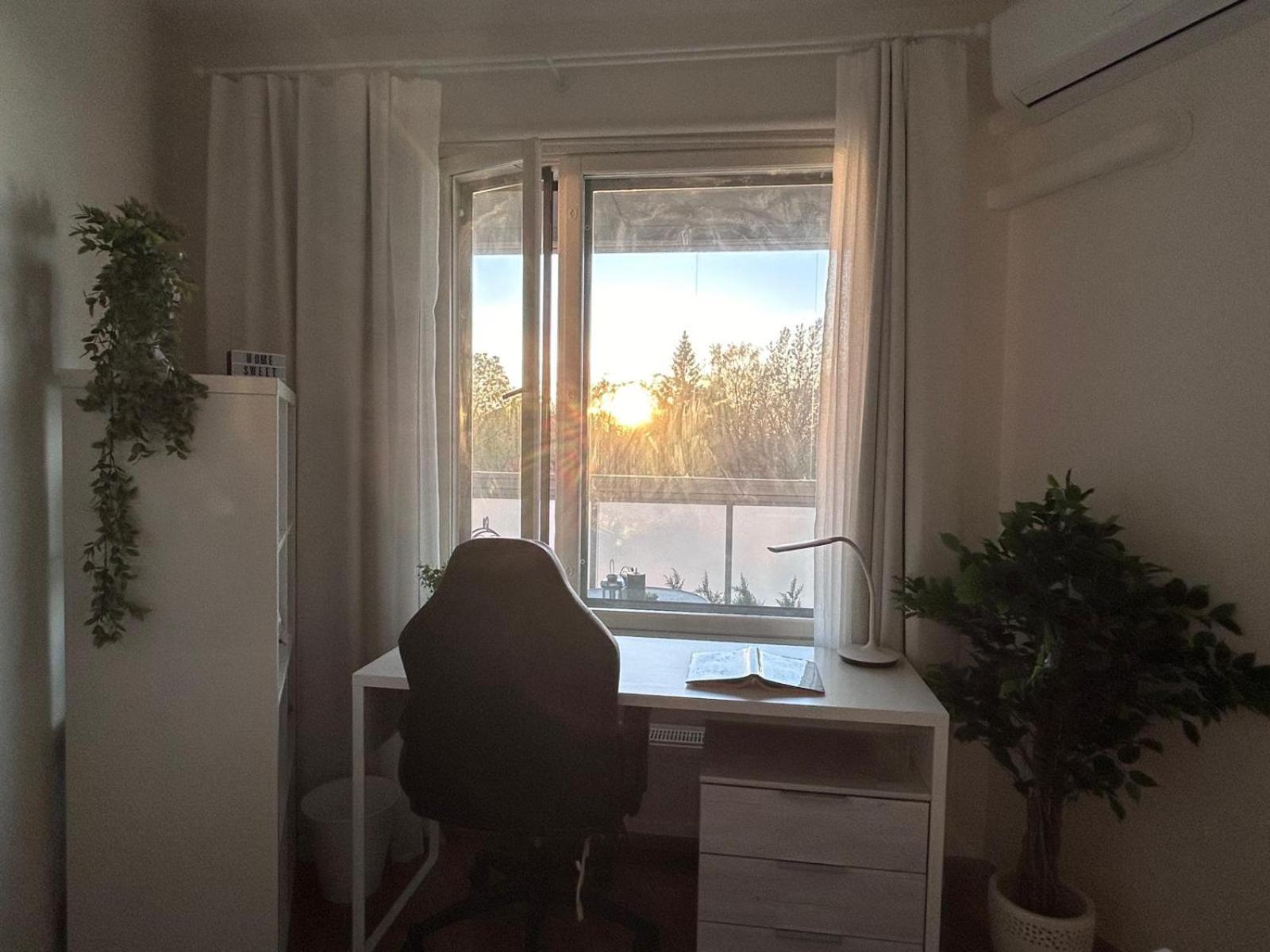 Stella'S Apartment - City Center - Free Secure Parking - Big Sun Terrace - Air Conditioning - Wifi - Tram To The Tallinn Bus Station And Old Town Экстерьер фото