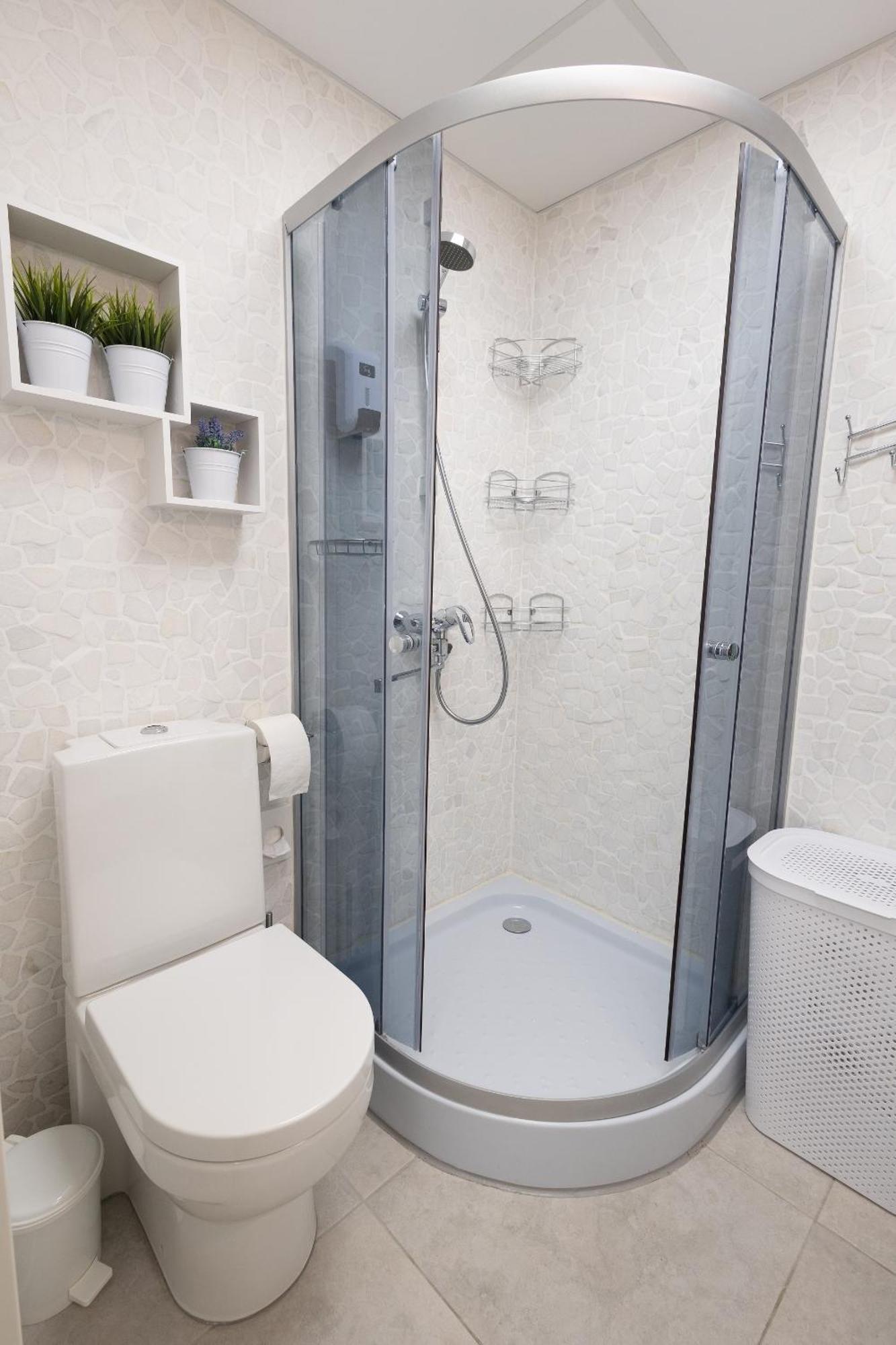 Stella'S Apartment - City Center - Free Secure Parking - Big Sun Terrace - Air Conditioning - Wifi - Tram To The Tallinn Bus Station And Old Town Экстерьер фото